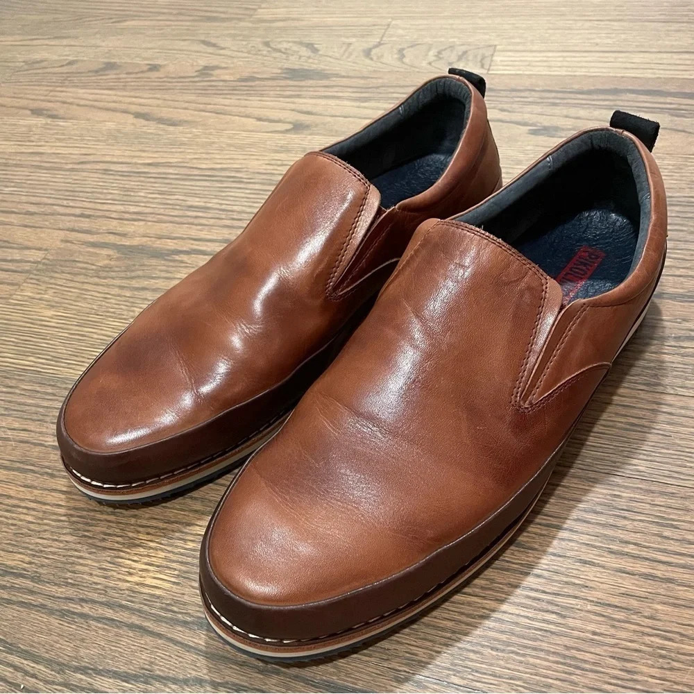 Pikolinos Two Toned Leather Slip On Loafer Men’s Size 46